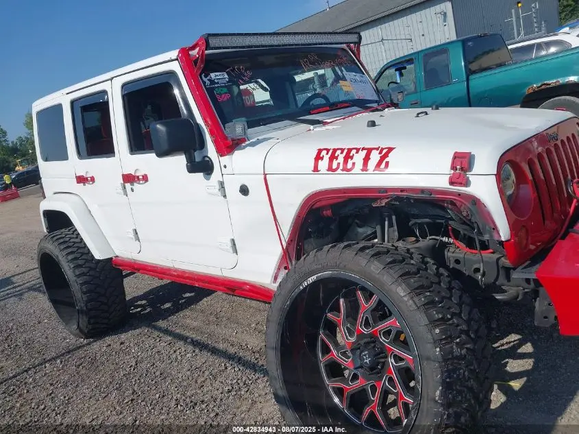 2012 JEEP WRANGLER UNLIMITED SAHARA