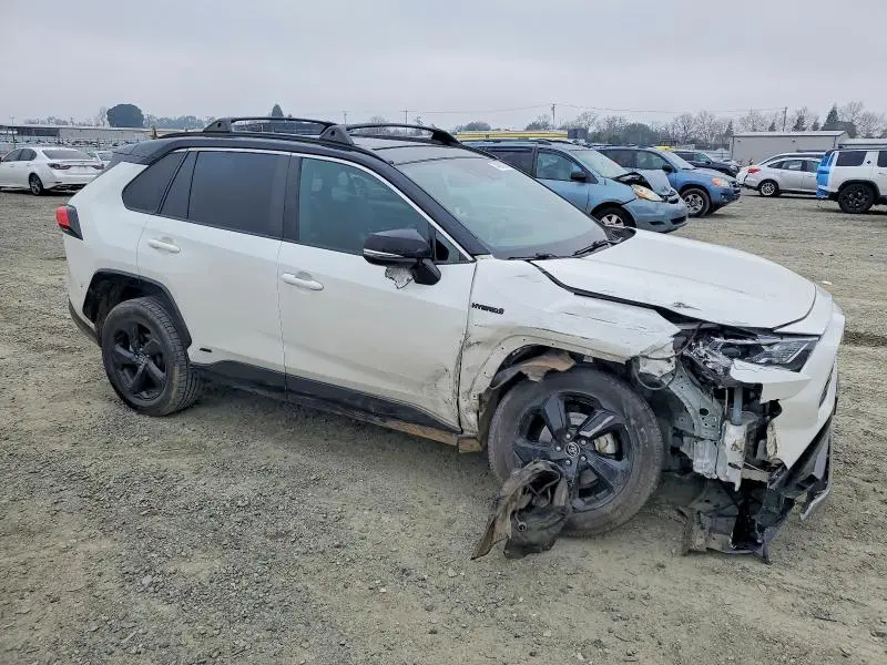 2021 TOYOTA RAV4 XSE  
