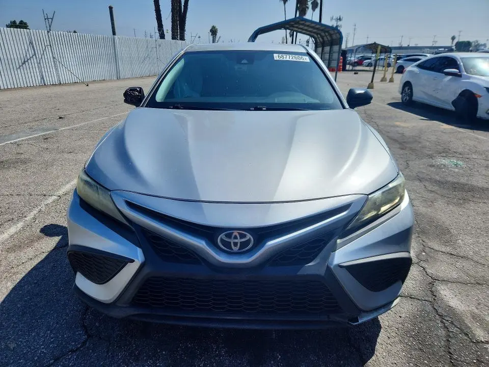 2021 TOYOTA CAMRY SE NIGHTSHADE  