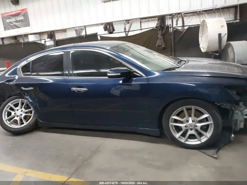 2011 NISSAN MAXIMA 3.5 SV