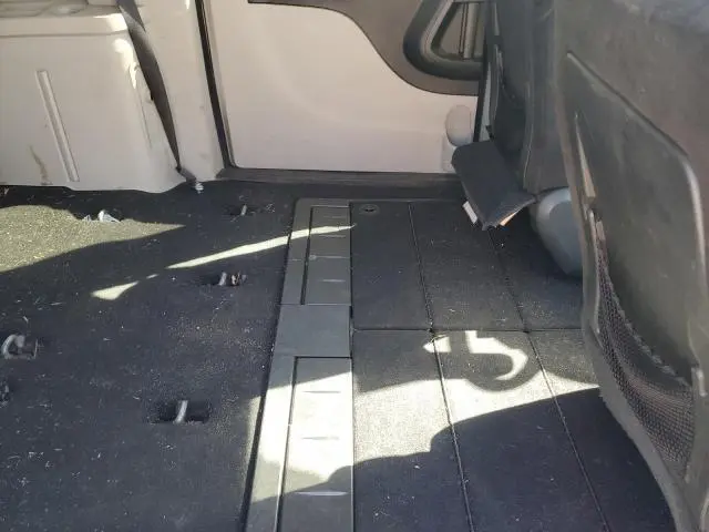 2012 DODGE GRAND CARAVAN SE  