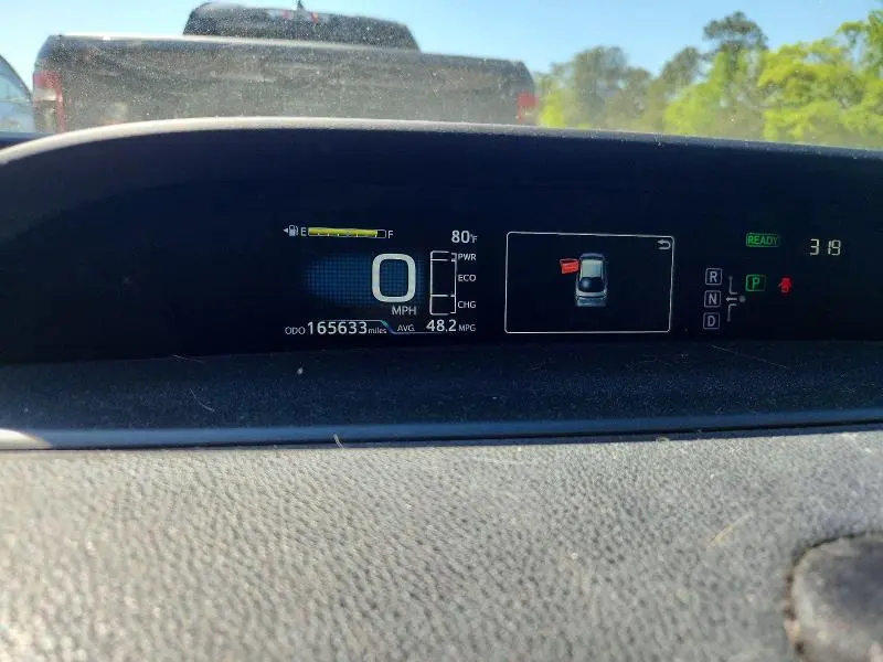 2016 TOYOTA PRIUS THREE TOURING  