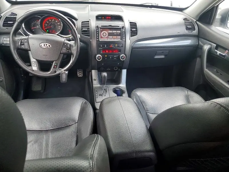 2011 KIA SORENTO SX  