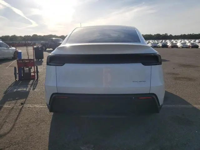 2026 TESLA MODEL Y   