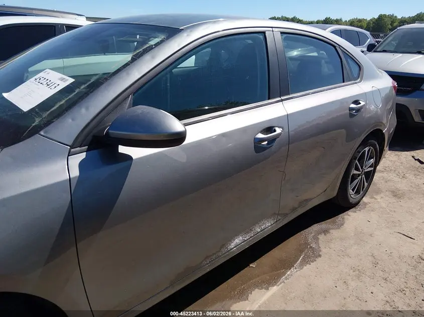 2022 KIA FORTE LXS