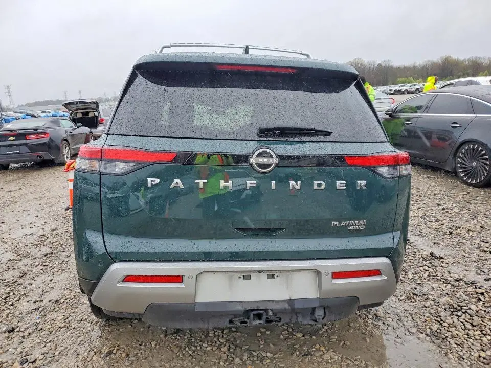 2023 NISSAN PATHFINDER PLATINUM  