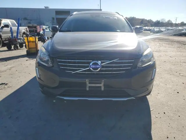 2015 VOLVO XC60 T5 PREMIER  