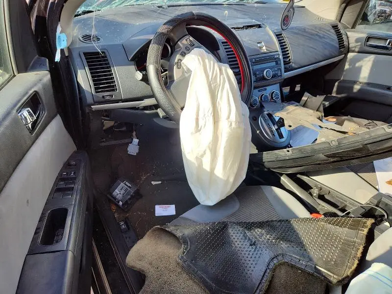 2011 NISSAN SENTRA 2.0  