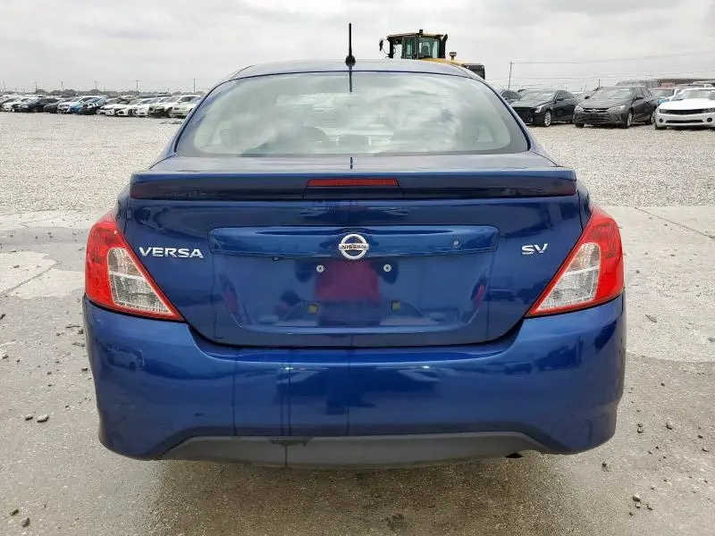 2019 NISSAN VERSA S