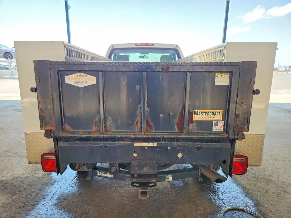 2011 GMC SIERRA C2500 HEAVY DUTY  