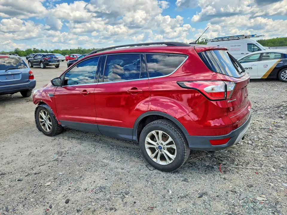 2018 FORD ESCAPE SE  