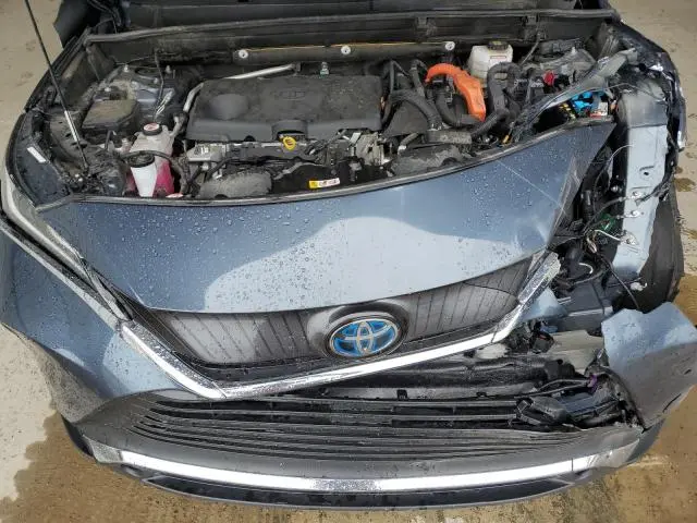 2021 TOYOTA VENZA LE  