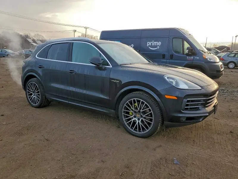 2019 PORSCHE CAYENNE SE HYBRID  