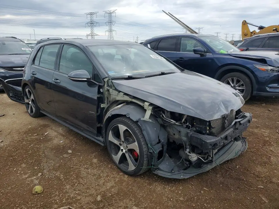 2015 VOLKSWAGEN GTI   