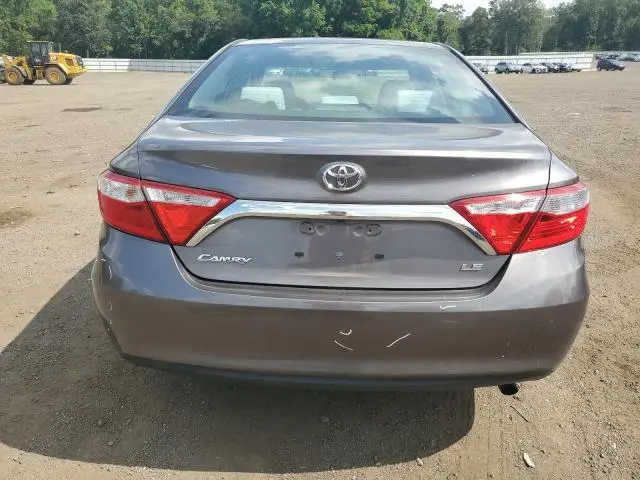 2015 TOYOTA CAMRY LE  