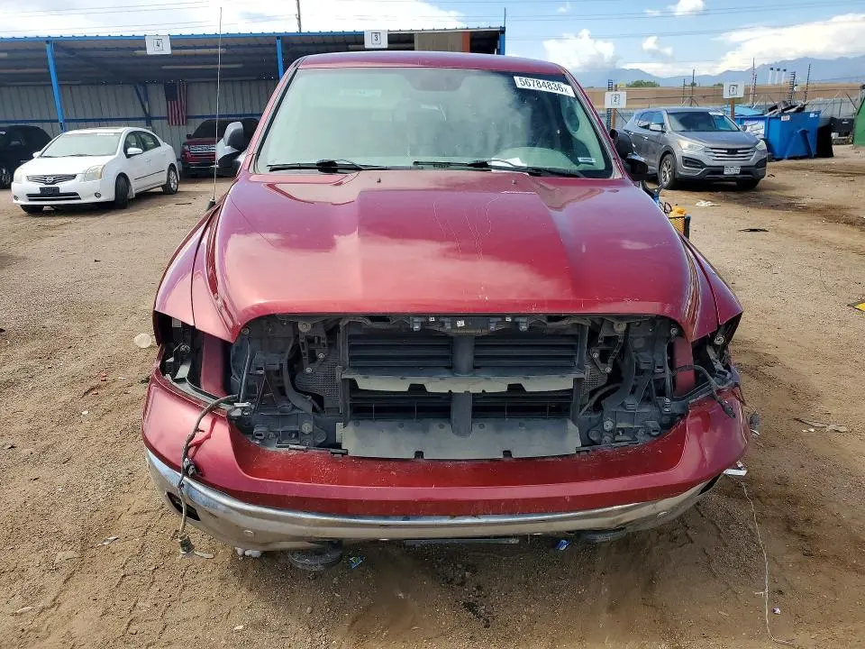2015 RAM 1500 SLT  