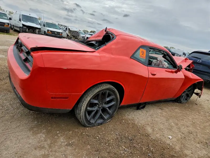 2021 DODGE CHALLENGER SXT  