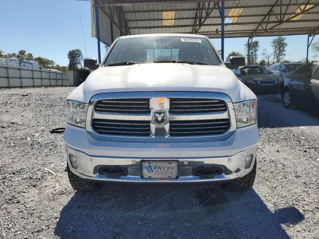 2015 RAM 1500 SLT