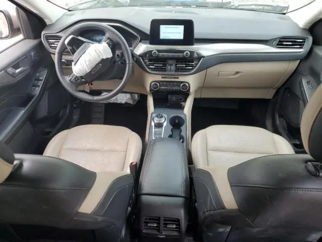 2021 FORD ESCAPE TITANIUM  