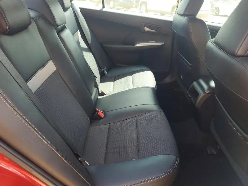 2013 TOYOTA CAMRY SE  