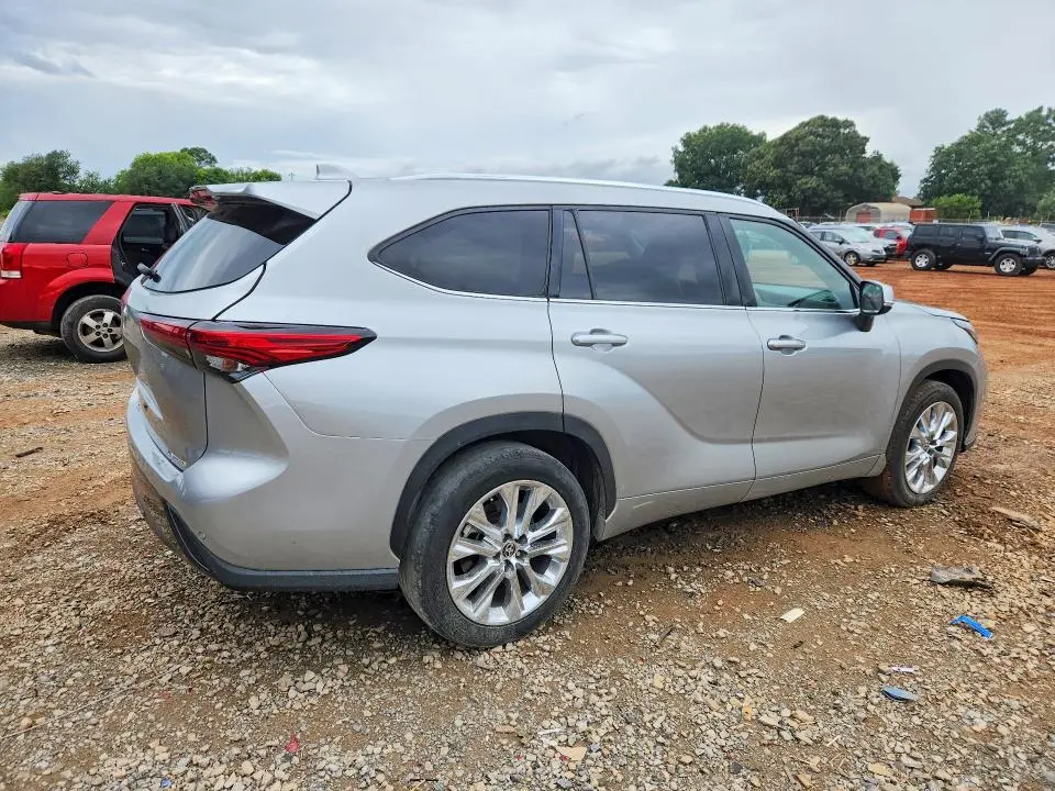 2020 TOYOTA HIGHLANDER LIMITED  