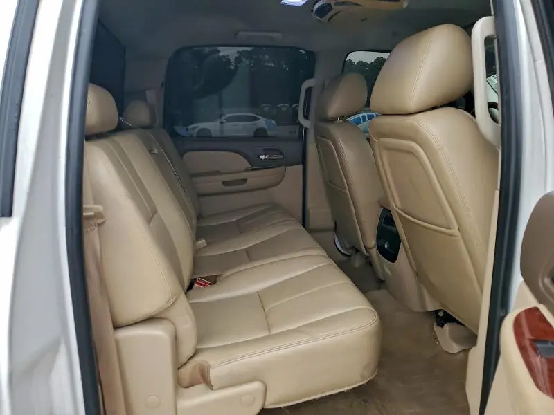 2011 CHEVROLET SILVERADO K2500 HEAVY DUTY LTZ  