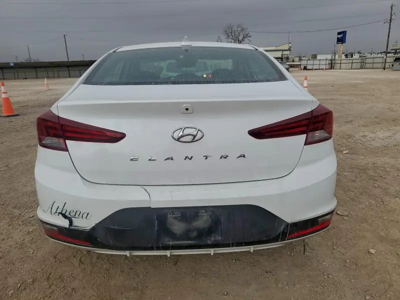 2020 HYUNDAI ELANTRA SEL  