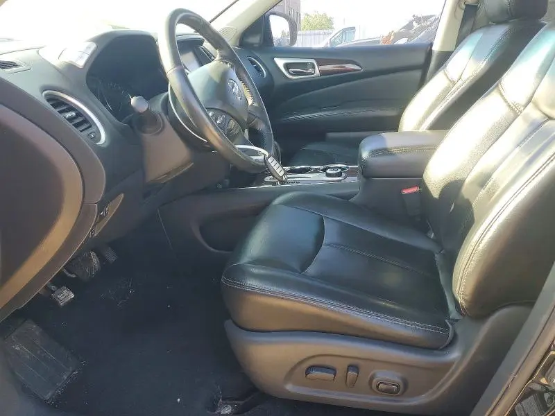 2015 NISSAN PATHFINDER SL  