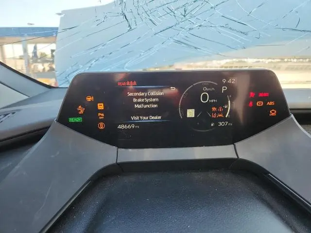 2024 TOYOTA PRIUS LE  