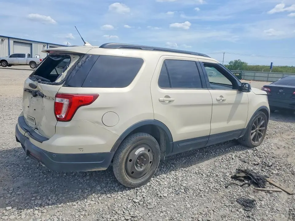 2018 FORD EXPLORER XLT  