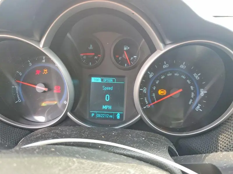 2014 CHEVROLET CRUZE LT  