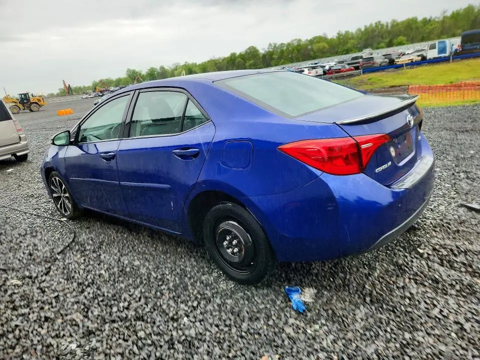 2019 TOYOTA COROLLA SE  