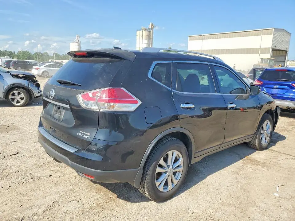 2015 NISSAN ROGUE SV  