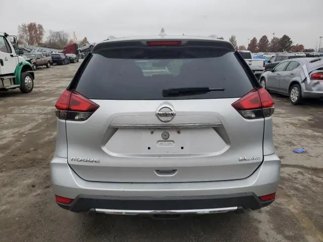 2017 NISSAN ROGUE SV  