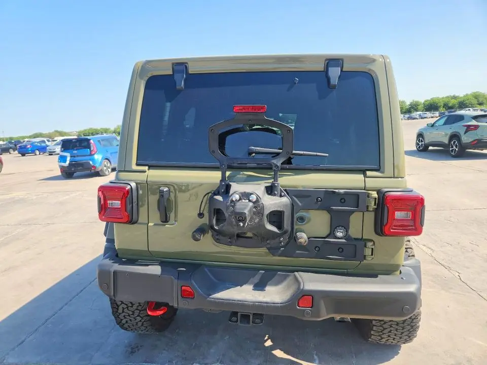 2025 JEEP WRANGLER RUBICON  