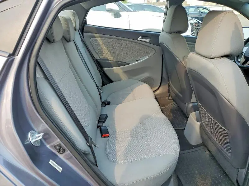 2013 HYUNDAI ACCENT GLS  
