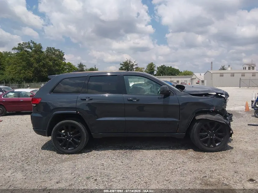 2017 JEEP GRAND CHEROKEE ALTITUDE 4X4