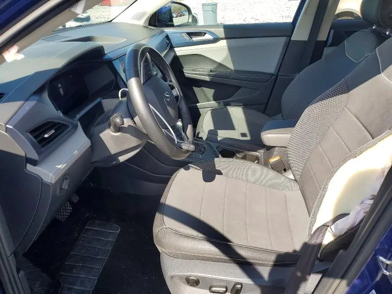 2024 VOLKSWAGEN TAOS SE  