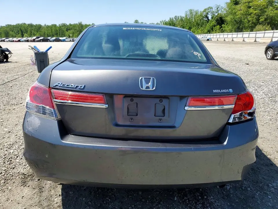 2012 HONDA ACCORD LX  