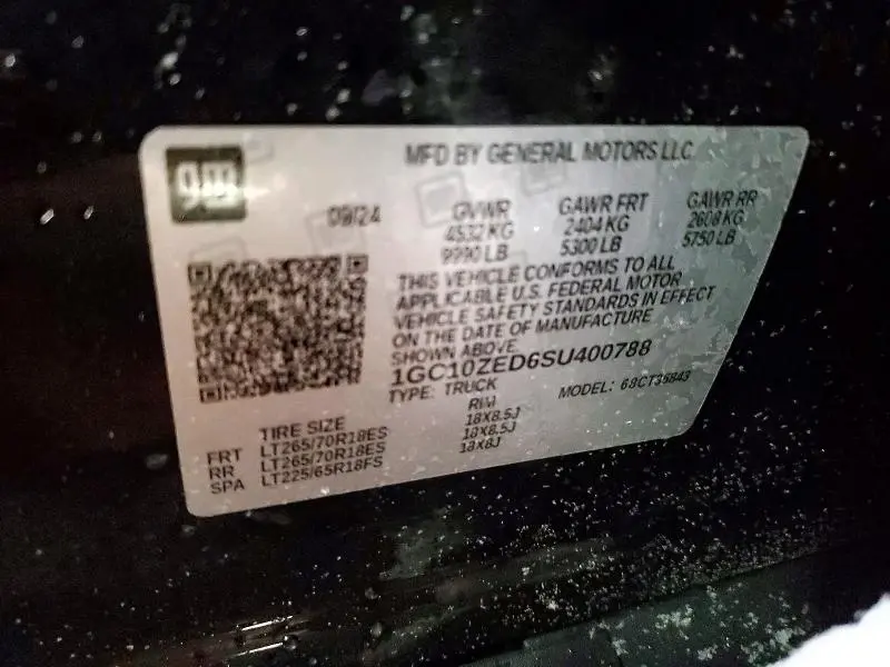 2025 CHEVROLET SILVERADO LT  