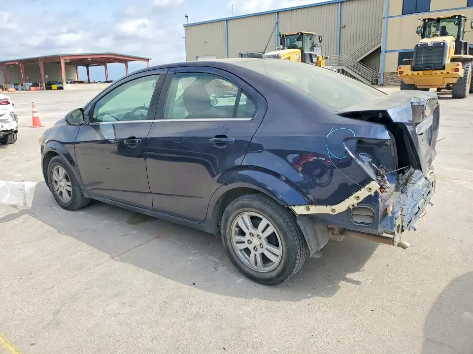 2016 CHEVROLET SONIC LT  