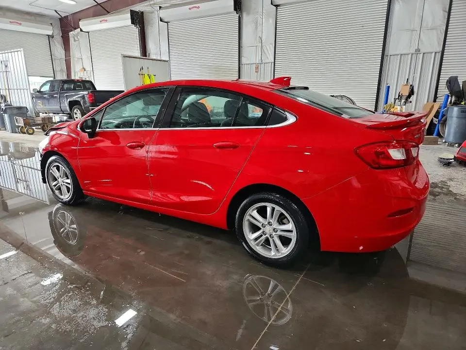 2017 CHEVROLET CRUZE LT  