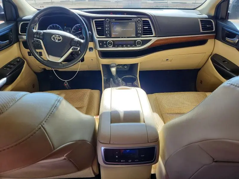 2019 TOYOTA HIGHLANDER LIMITED  