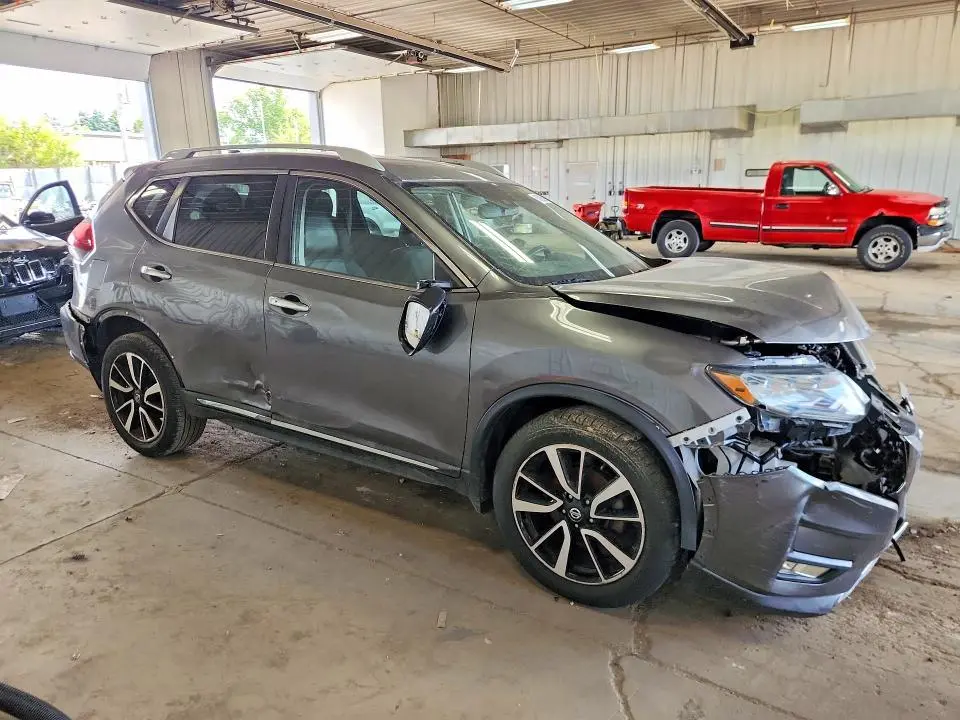 2019 NISSAN ROGUE SL  