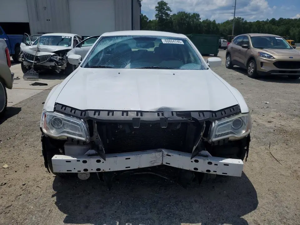 2011 CHRYSLER 300   