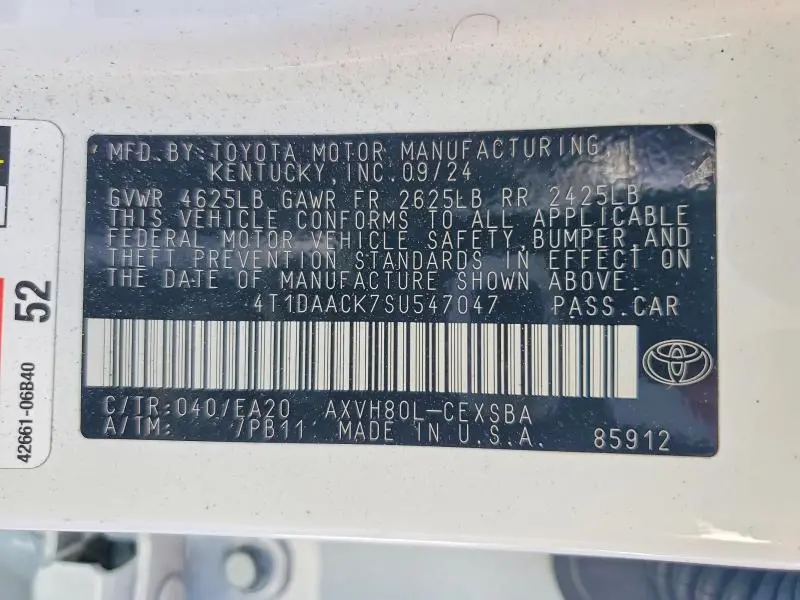 2025 TOYOTA CAMRY SE  