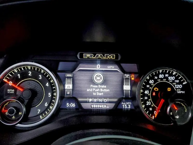 2019 RAM 1500 LARAMIE  