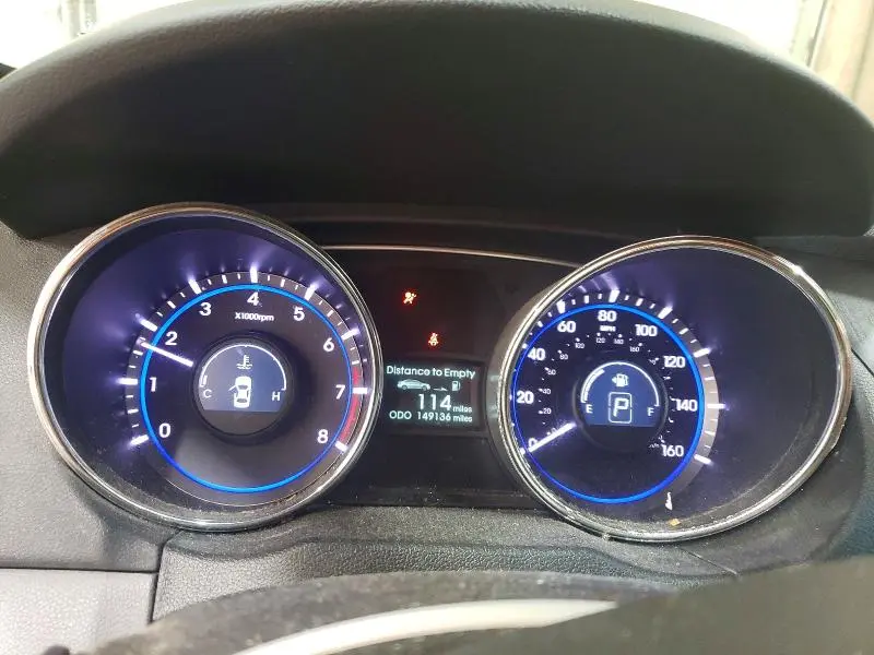 2011 HYUNDAI SONATA GLS  