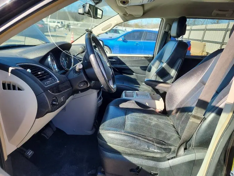 2014 CHRYSLER TOWN & COUNTRY TOURING L  