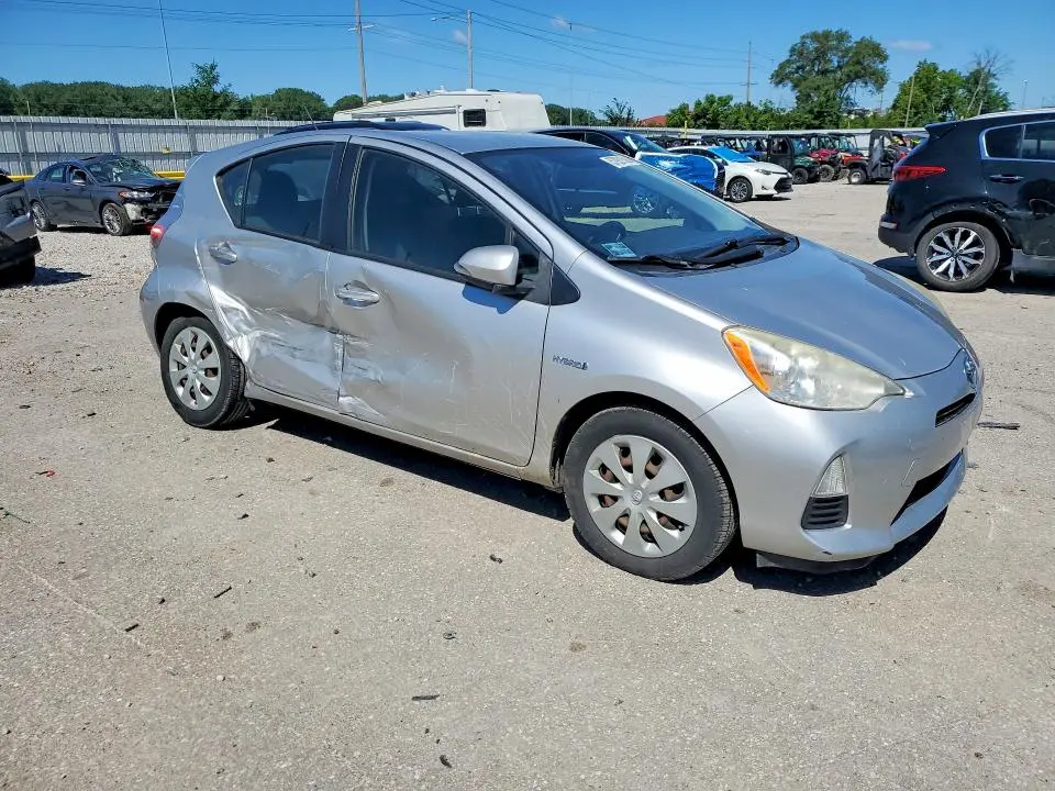 2013 TOYOTA PRIUS C TWO  
